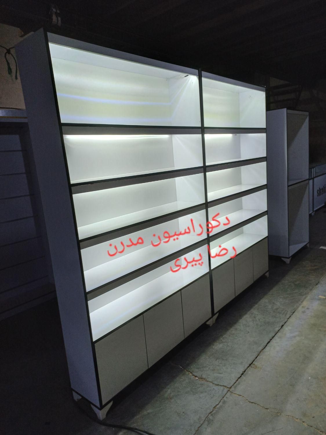 رگال شیاردار ام دی اف ویترین جدیدقفسه پیشخوان مدل|فروشگاه و مغازه|تهران, حسنآباد|دیوار