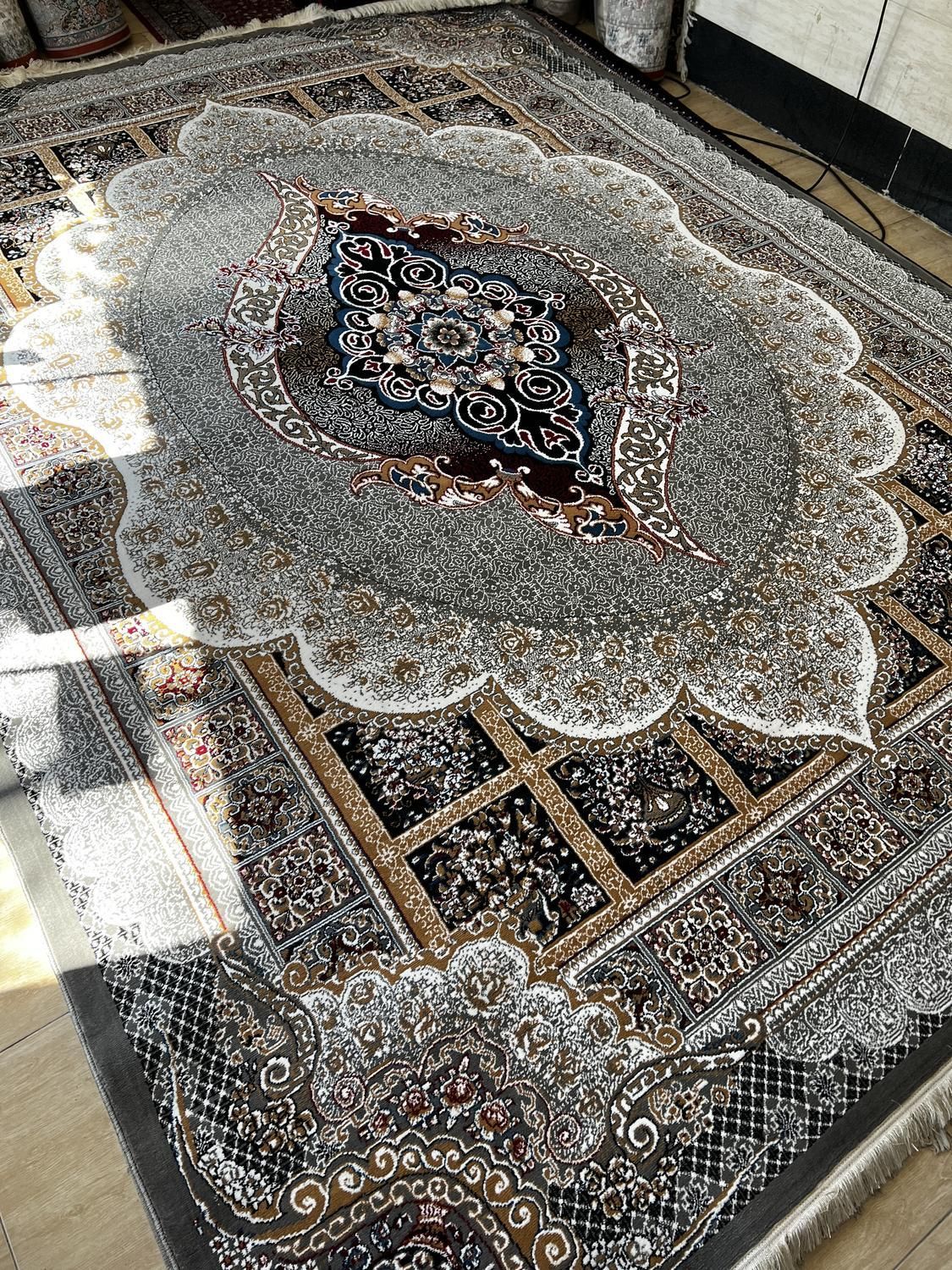 فرش طرح خشتی جدید ۱۲متری۹متری|فرش|خمینی‌شهر, |دیوار