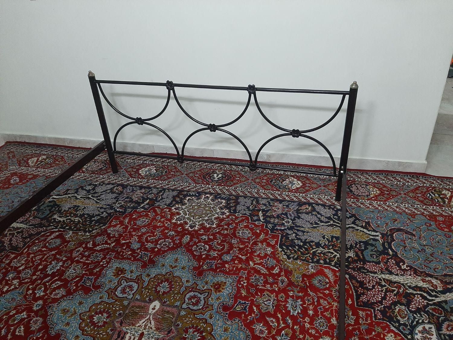 سرویس خواب فرفورژه|تخت و سرویس خواب|تهران, فلسطین (میدان انقلاب)|دیوار