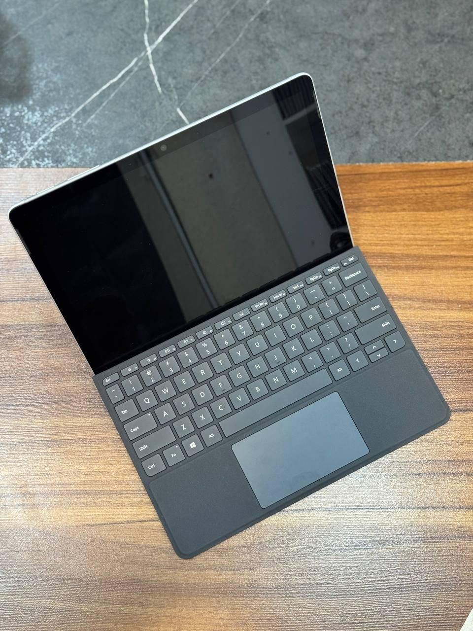 لپ تاپ surface pro go 2 سیم کارت خور/سرفیس|رایانه همراه|گنبد کاووس, |دیوار