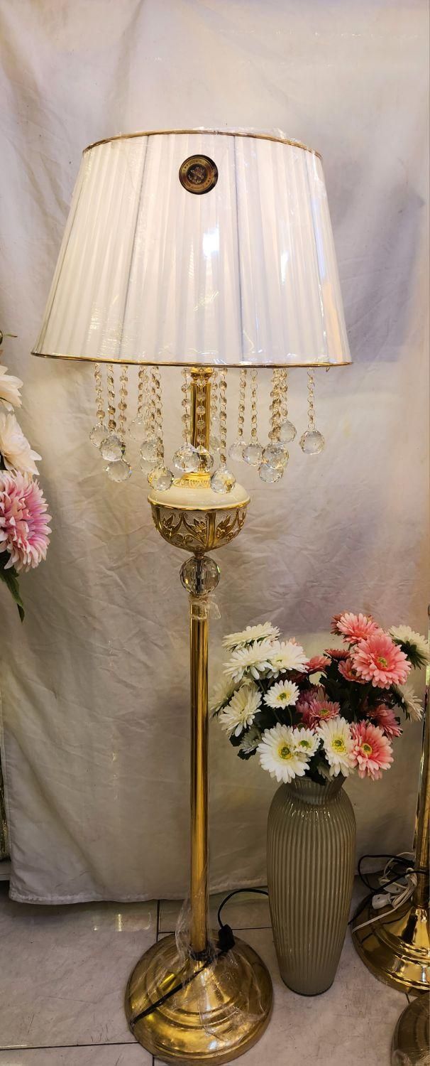 آباژور قپه فلزی طرح سلطنتی|چراغ خواب و آباژور|قم, بنیاد|دیوار