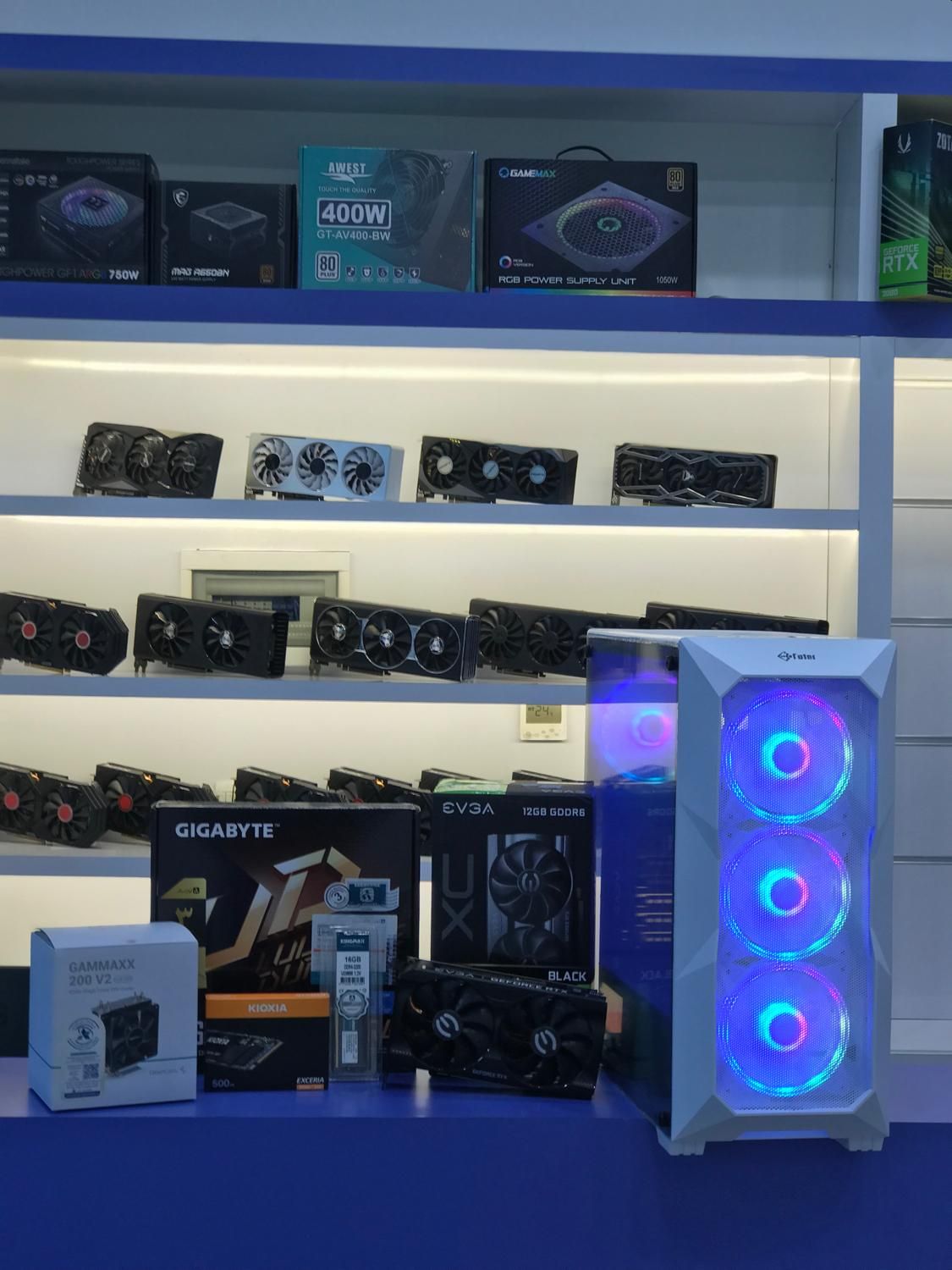 کیس نسل 12 با گرافیک 3060 EVGA گیمینگ 12 گیگ|رایانه رومیزی|مشهد, عامل|دیوار
