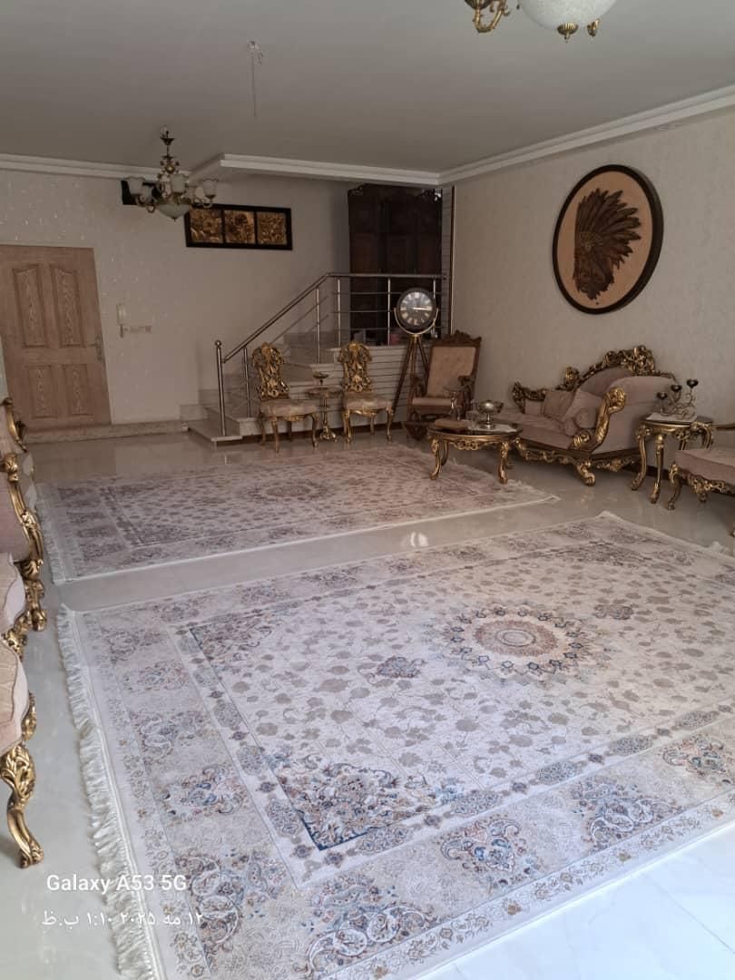 خانه ویلایی  سه طبقه در کوی گلزار|فروش خانه و ویلا|اصفهان, کوی گلزار|دیوار
