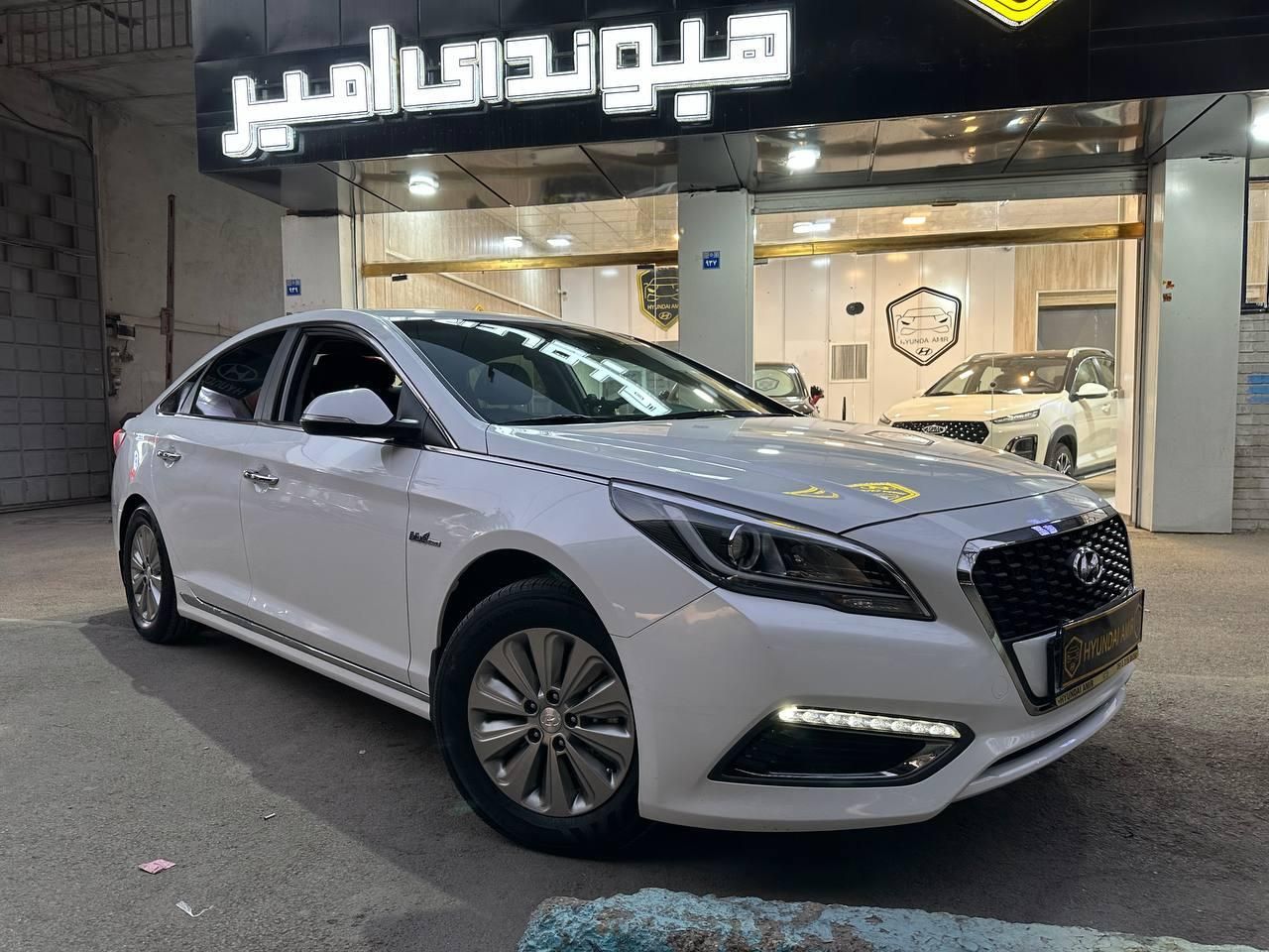 هیوندای سوناتا LF هیبرید gl، مدل ۲۰۱۷ شرایط اقساط|خودرو سواری و وانت|اصفهان, پرتمان|دیوار