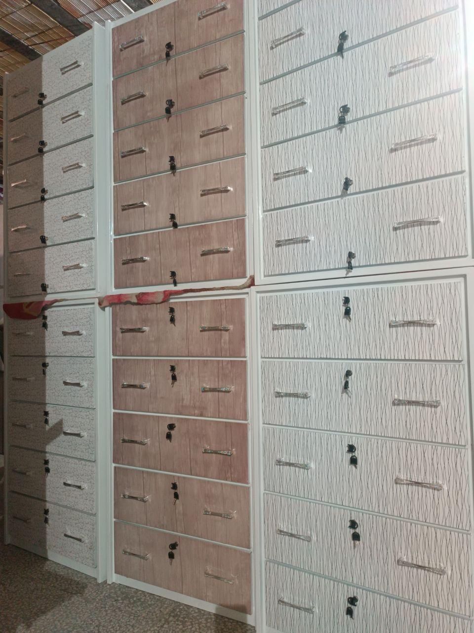 دراور فلزی تمام قفل|جاکفشی، کمد، دراور|یزد, |دیوار