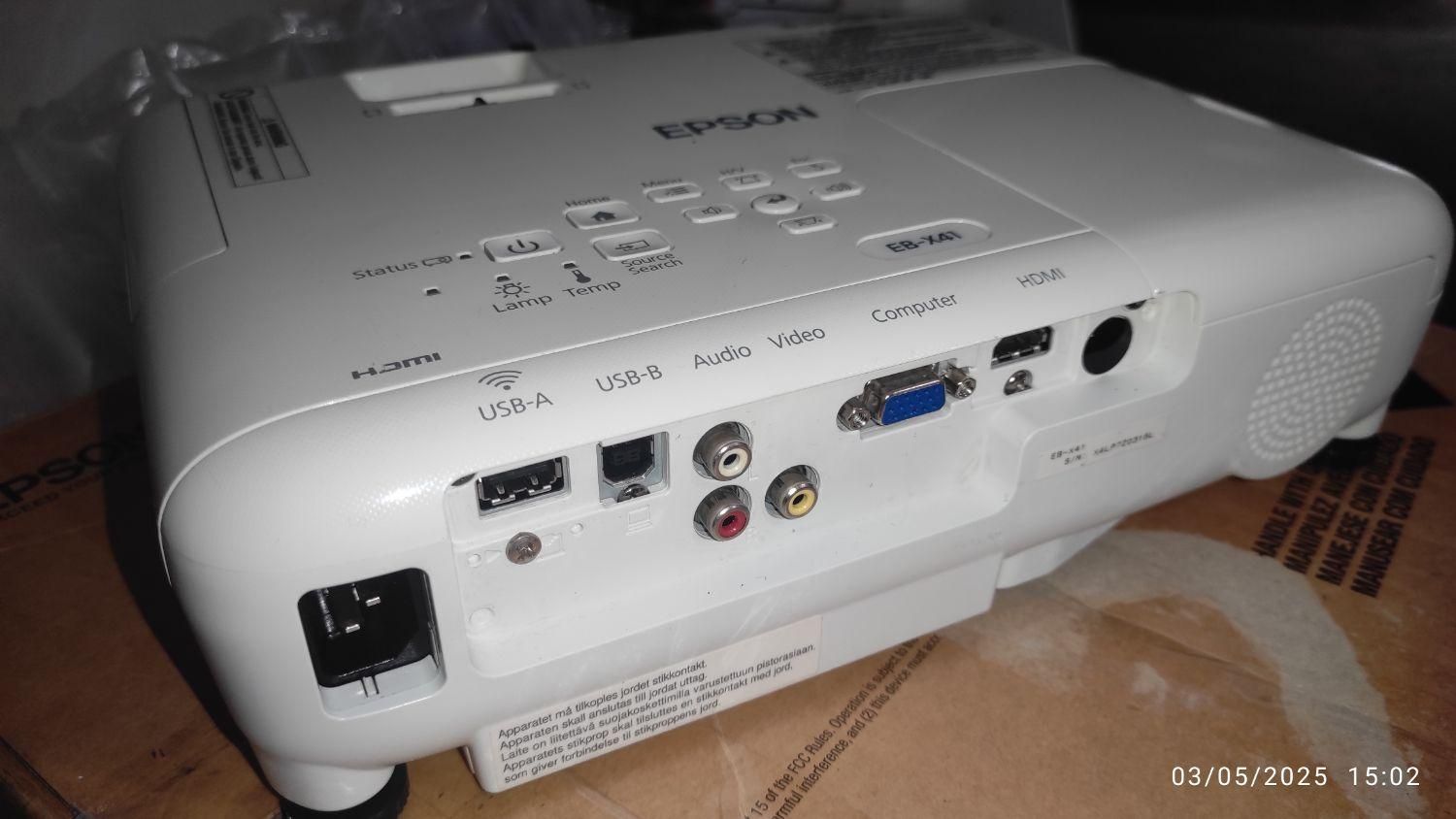 ویدئو پروژکتور اپسون X41|تلویزیون و پروژکتور|دزفول, |دیوار