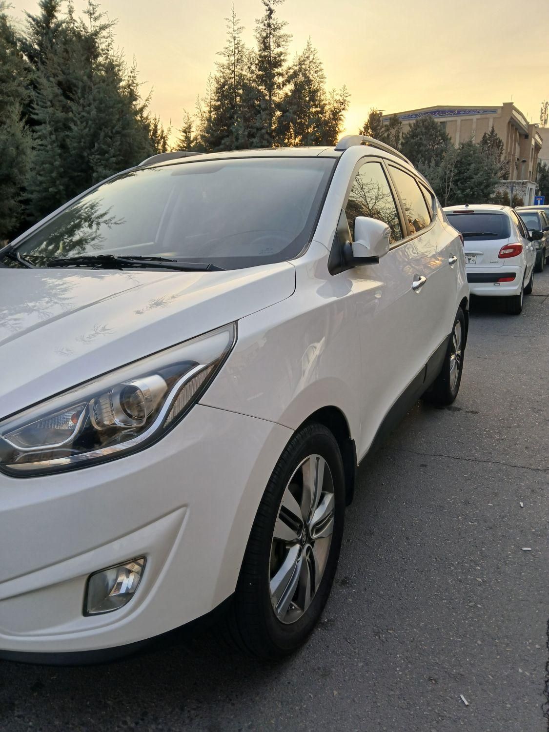 هیوندای توسان ix 35 2400cc، مدل ۲۰۱۵|خودرو سواری و وانت|تهران, جنت‌آباد مرکزی|دیوار