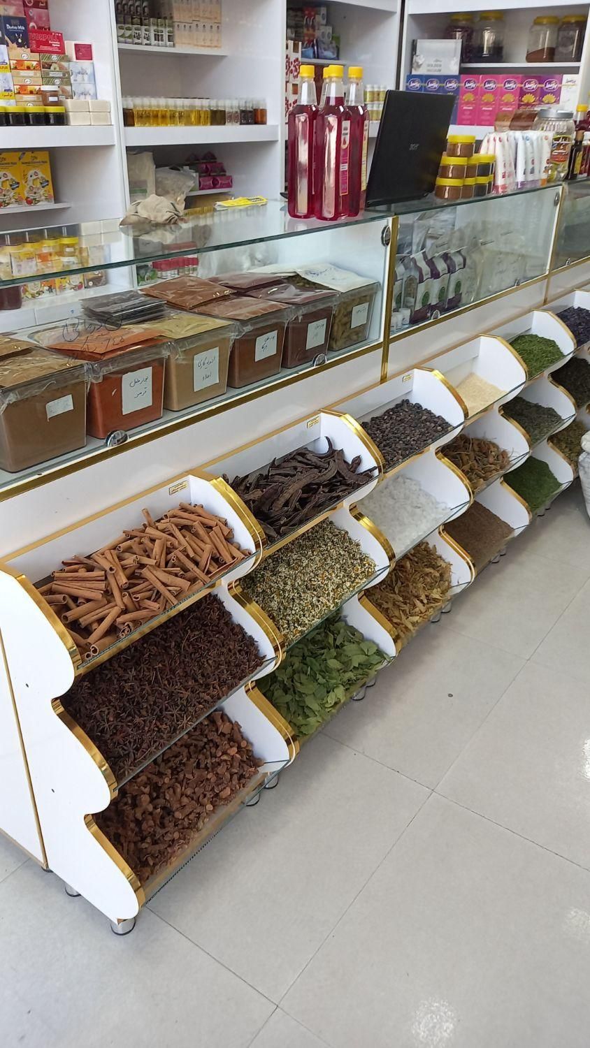 استند طبقاتی، بدنه mdf، قفسه، مدل آبشاری|فروشگاه و مغازه|گرگان, |دیوار