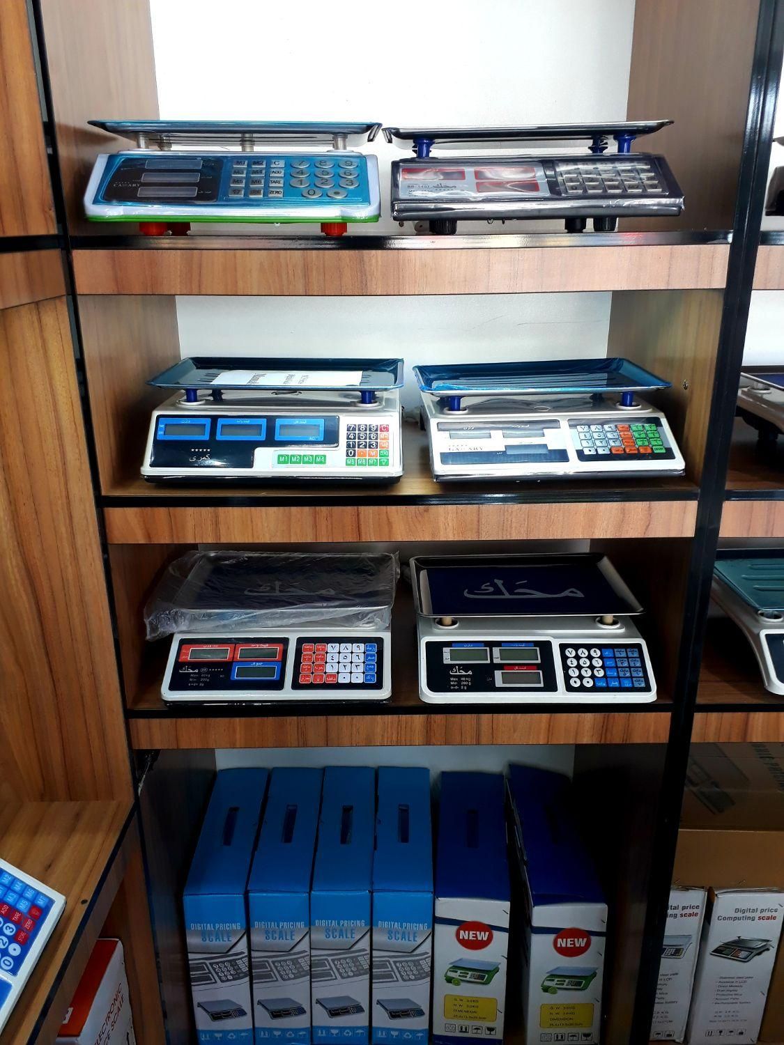 ترازو دیجیتال ۴۰ کیلو سیار و رو میزی|فروشگاه و مغازه|شهریار, شهریار|دیوار