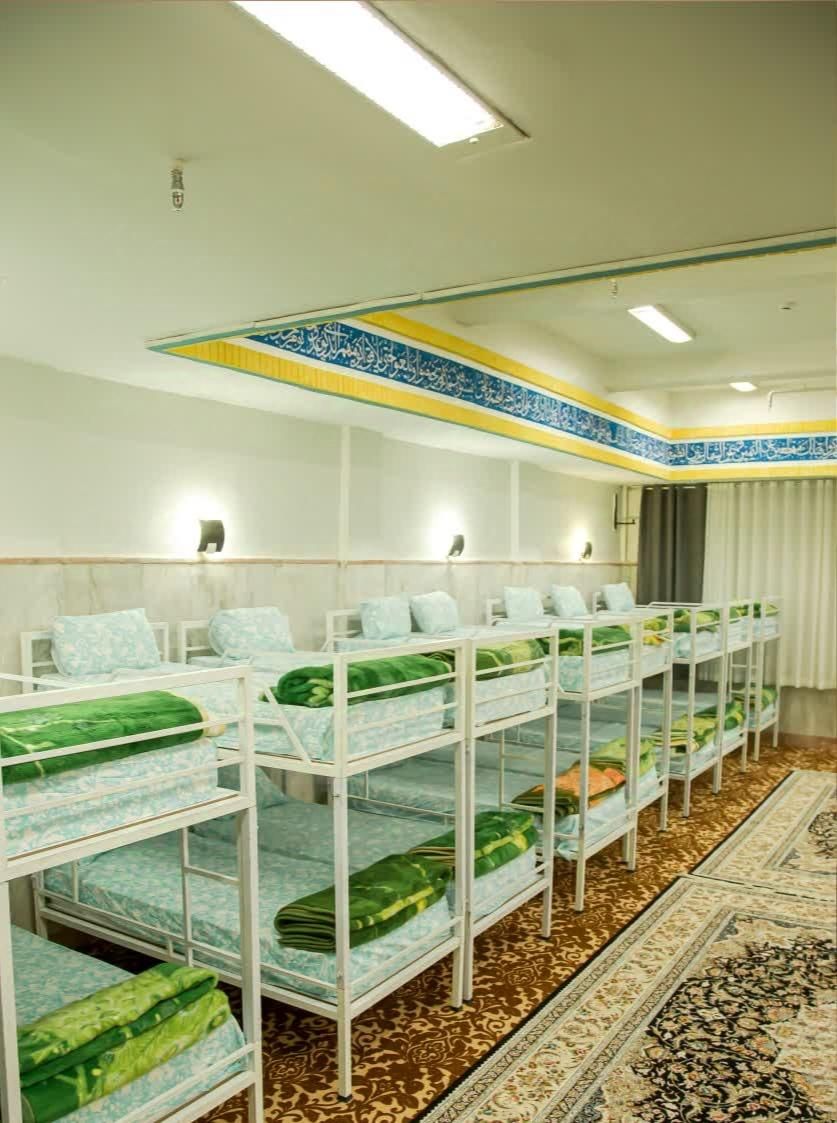 حسینیه های تخت دار مشهد|اجارهٔ کوتاه‌مدت آپارتمان و سوئیت|مشهد, امام رضا (ع)|دیوار