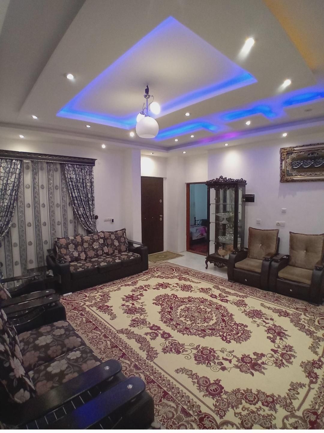 اجاره دوخواب ۱۰۰متری همراه پارکینگ|اجارهٔ کوتاه‌مدت آپارتمان و سوئیت|سلمان‌شهر, |دیوار