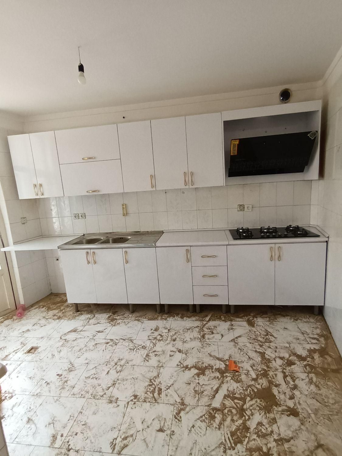 کابینت سفیدگلاسه جرجانی|مصالح و تجهیزات ساختمان|گرگان, |دیوار