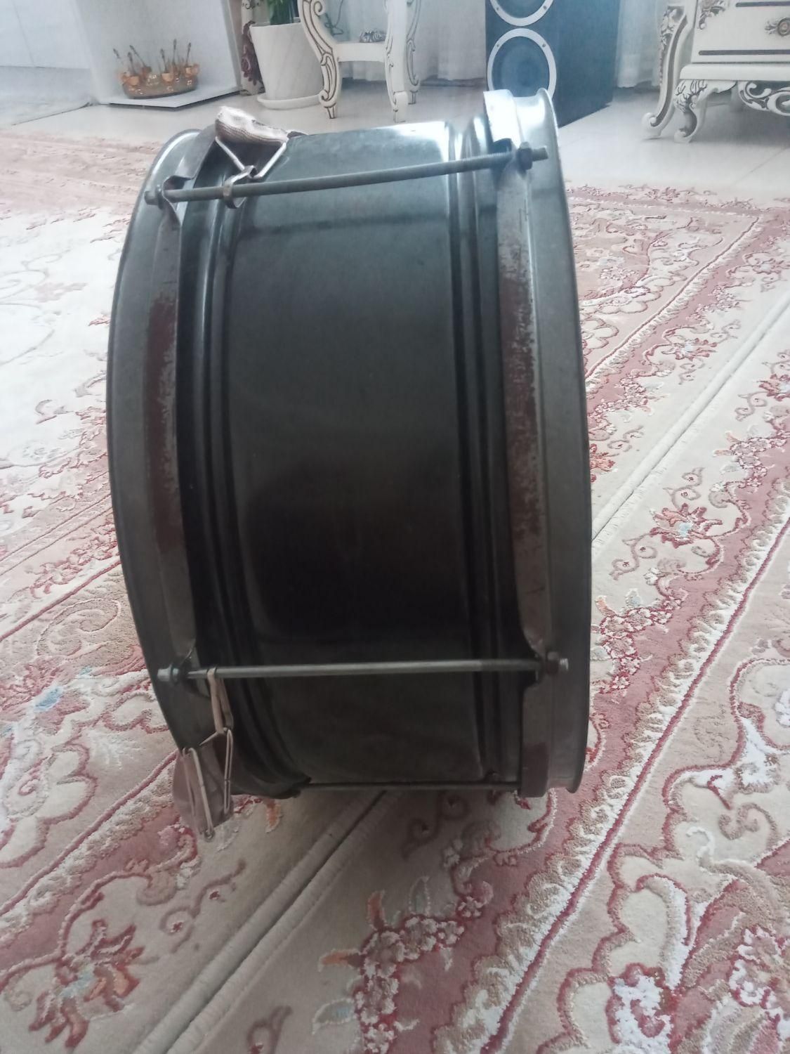 طبل|درام و پرکاشن|اراک, |دیوار