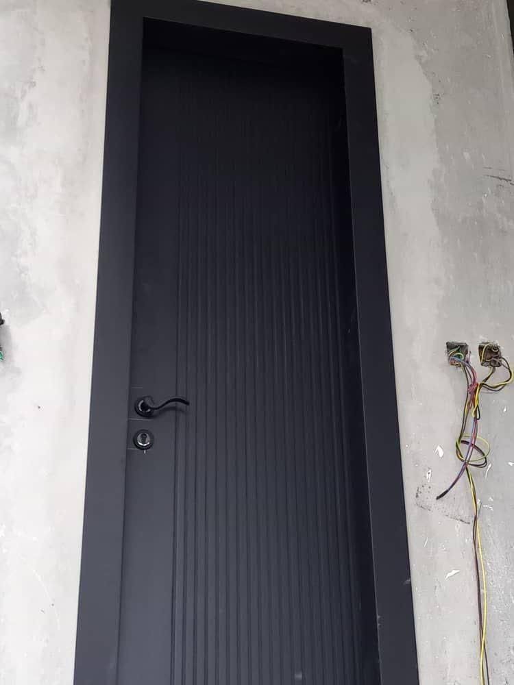 نصاب درب چوبی|خدمات پیشه و مهارت|تهران, استاد معین|دیوار