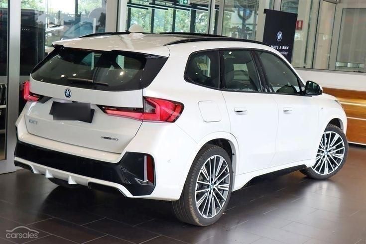 بی ام و ix1 مدل ۲۰۲۵  bmw ix1 2025|خودرو سواری و وانت|اهواز, ملی راه|دیوار