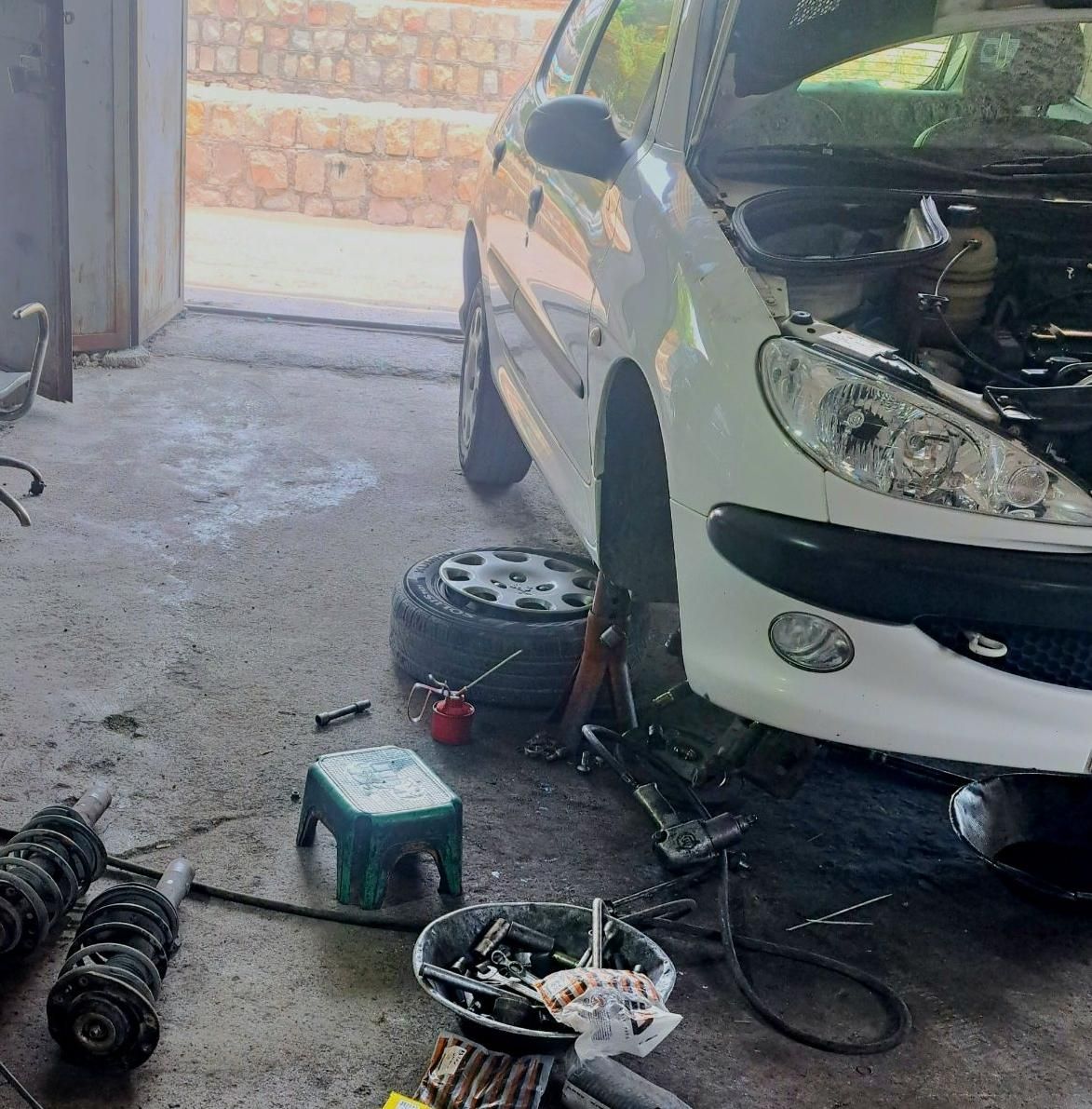 تعمیر جلوبندی ( با پایین ترین قیمت )|خدمات موتور و ماشین|بندرعباس, |دیوار