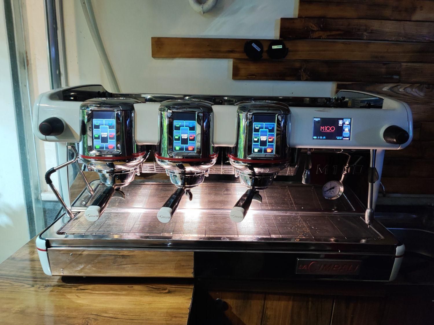 دستگاه قهوه اسپرسو صنعتی ساخت ایتالیا|کافی‌شاپ و رستوران|بیرجند, |دیوار