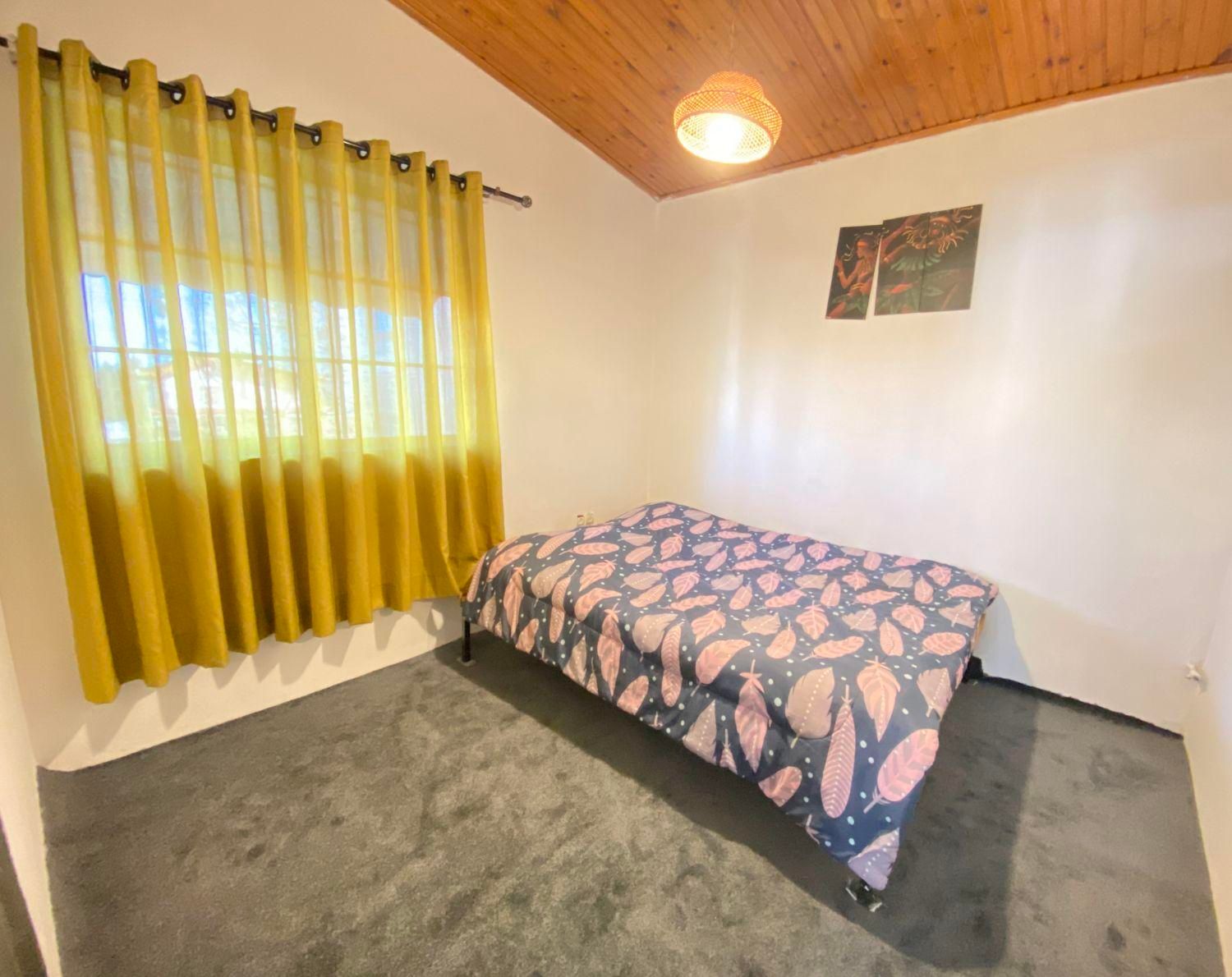 ویلا دربست ساحلی جکوزی دار|اجارهٔ کوتاه‌مدت ویلا و باغ|تنکابن, |دیوار