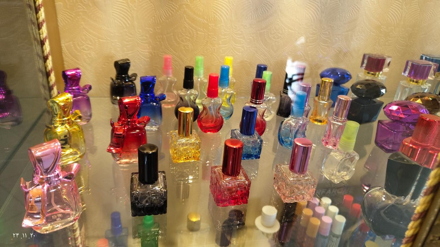پخش عمده شیشه ادکلنی و عمده عطر|آرایشی، بهداشتی، درمانی|تهران, طرشت|دیوار