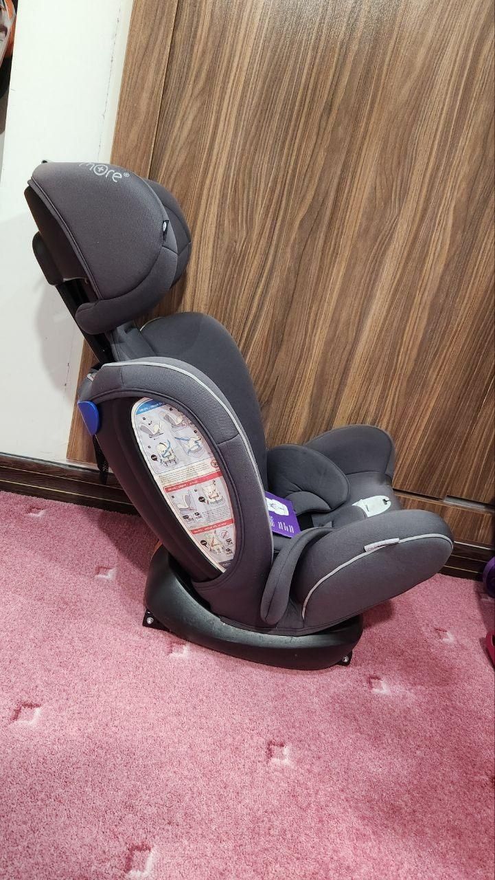 صندلی ماشین ایزوفیکس دار بی بی اتو Babyauto werdu|تخت و صندلی بچه|تهران, جنت‌آباد مرکزی|دیوار