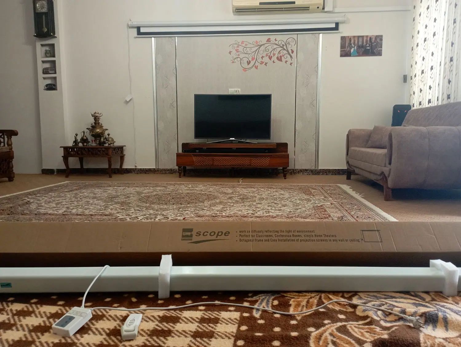 پرده نمایش ویدیو پرزکتور scope دونیم در دونیم متر|تلویزیون و پروژکتور|کرمانشاه, |دیوار