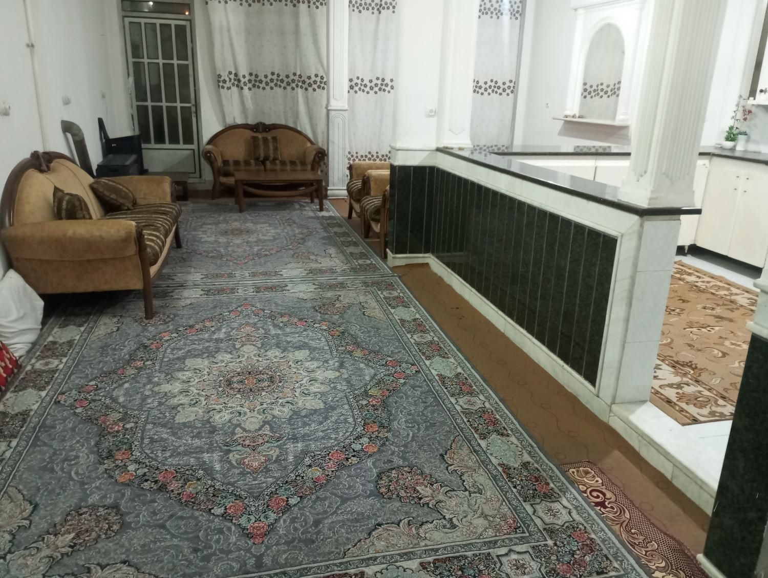سویت منزل آپارتمان مبله دو قدمی حرم|اجارهٔ کوتاه‌مدت آپارتمان و سوئیت|قم, ارم|دیوار