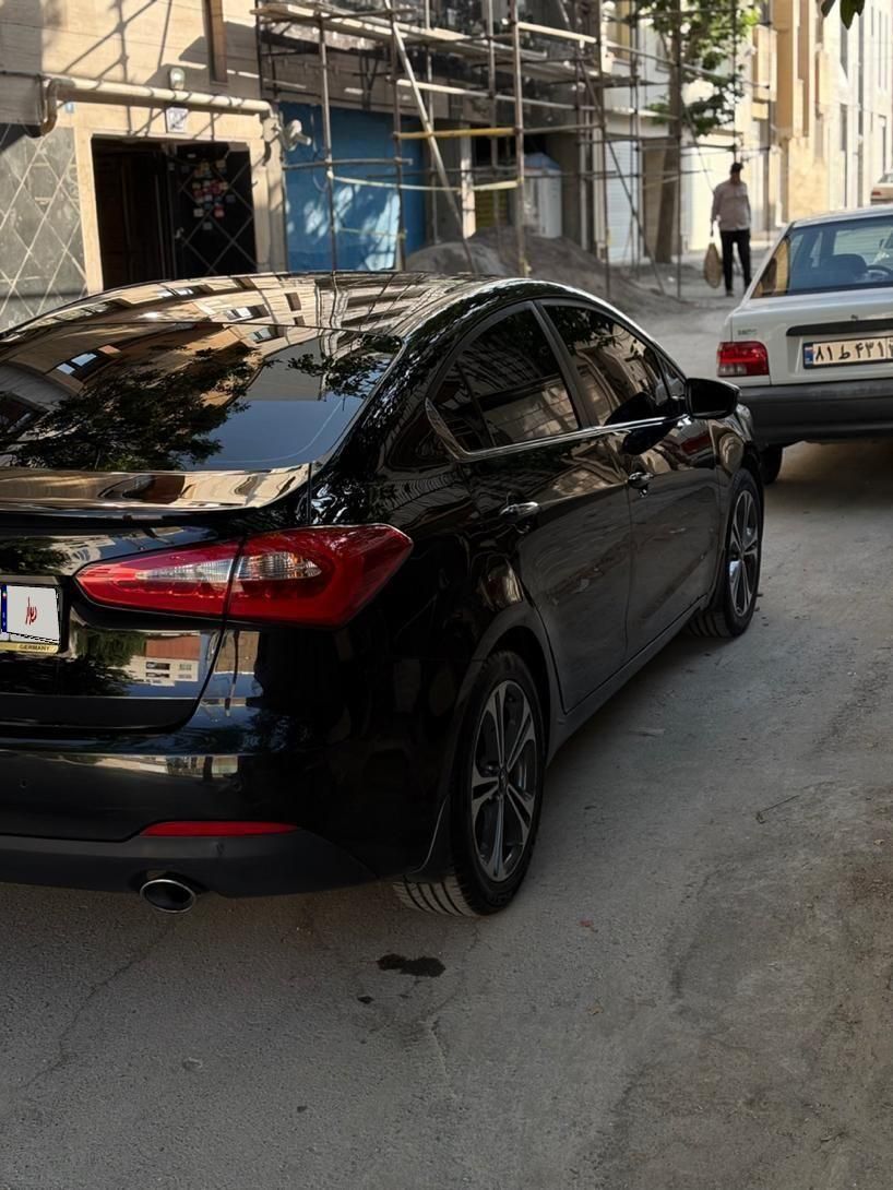 کیا سراتو اتوماتیک 2000cc، مدل ۲۰۱۵|خودرو سواری و وانت|همدان, |دیوار