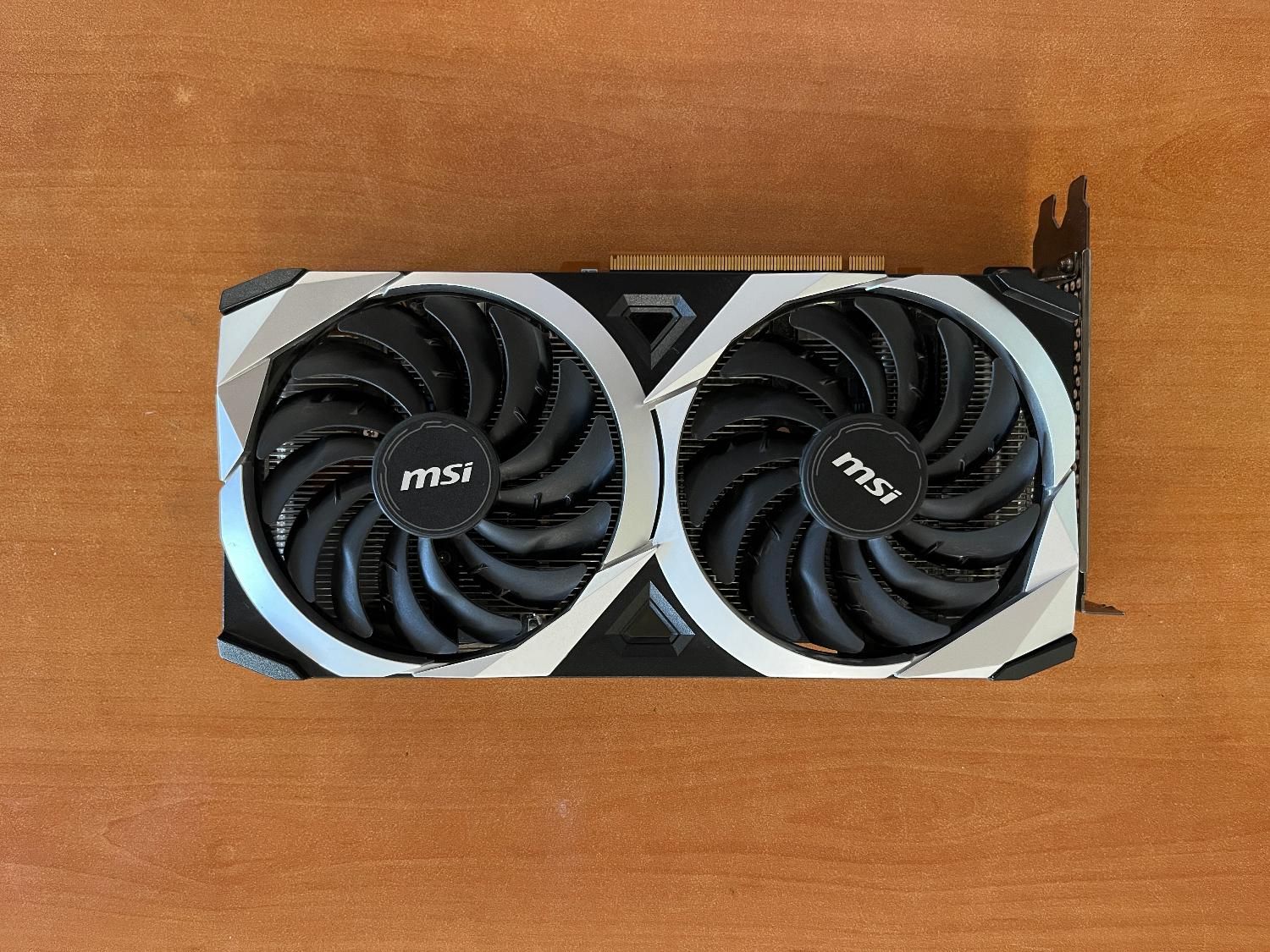 Radeon RX 6600 XT MECH 2X 8G OC|قطعات و لوازم جانبی رایانه|کرج, شهرک بنفشه|دیوار