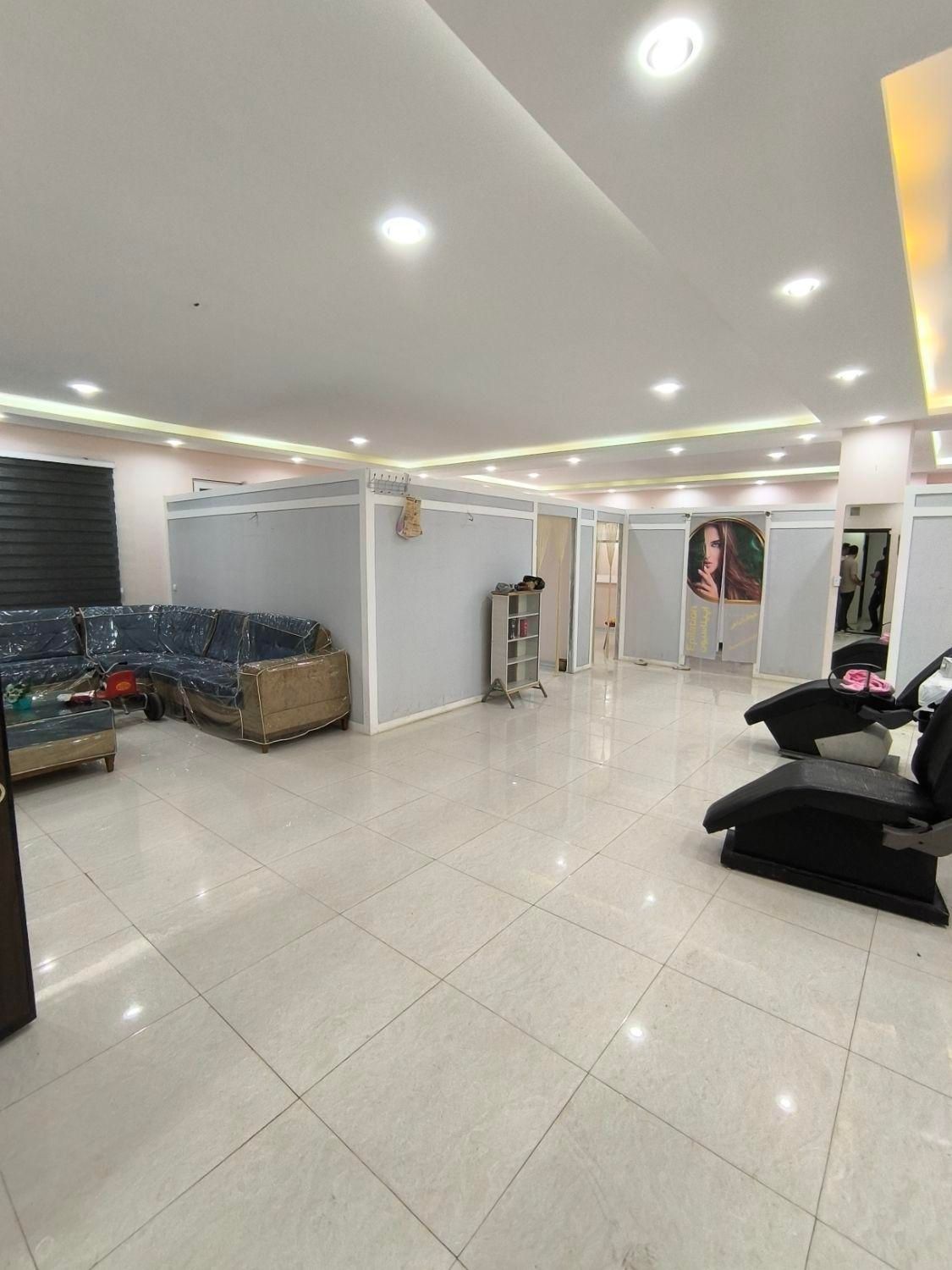 ۱۱۸ متر آپارتمان/تجاری/مطهری|فروش دفتر کار، اتاق اداری، مطب|خرم‌آباد, |دیوار