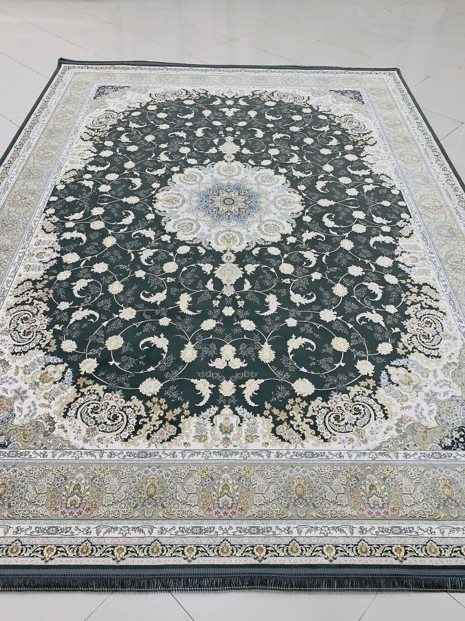 فرش طرح گلایول|فرش|یزد, |دیوار