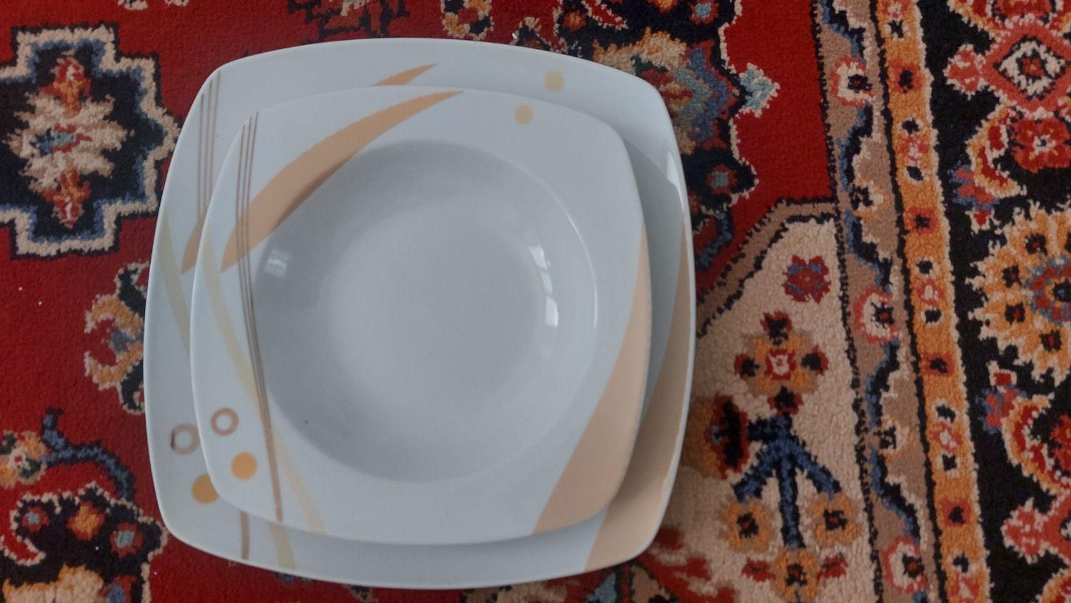 سرویس چینی ۱۲ نفره ناگویا ژاپن|ظروف سرو و پذیرایی|تهران, نجات اللهی|دیوار