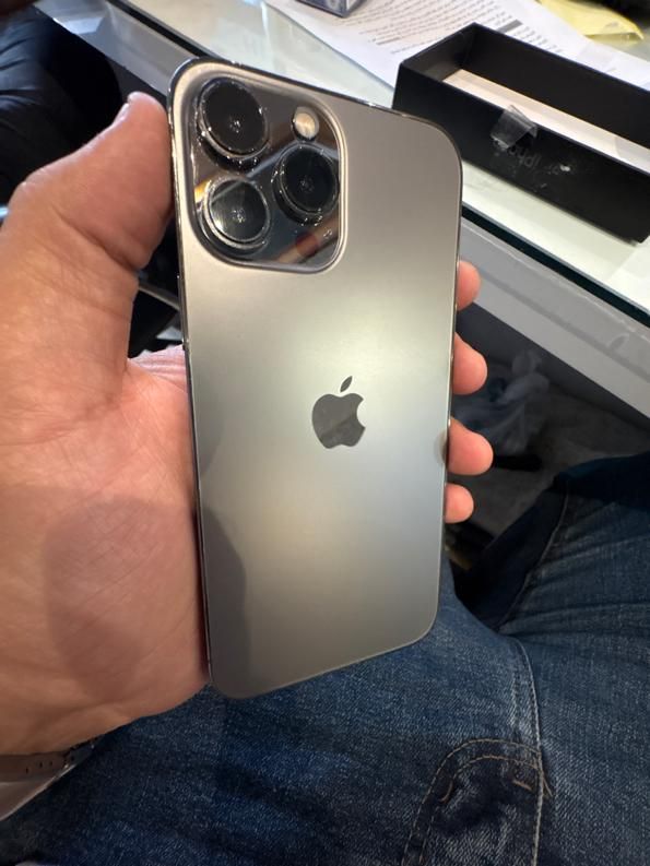 اپل iPhone 13 Pro Max با حافظهٔ ۲۵۶ گیگابایت مشکی|موبایل|تهران, تهرانپارس غربی|دیوار