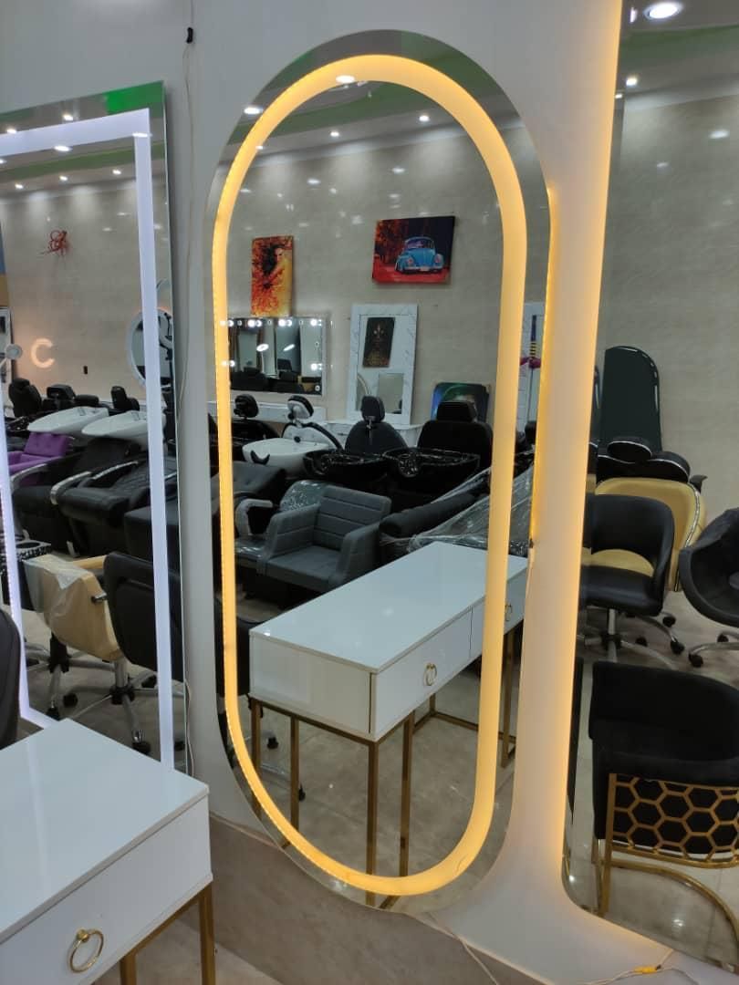 دکور آرایشگاهی سرشور صندلی آینه قد میزناخن اصلاح|آرایشگاه و سالنهای زیبایی|تهران, شهرک ابوذر|دیوار