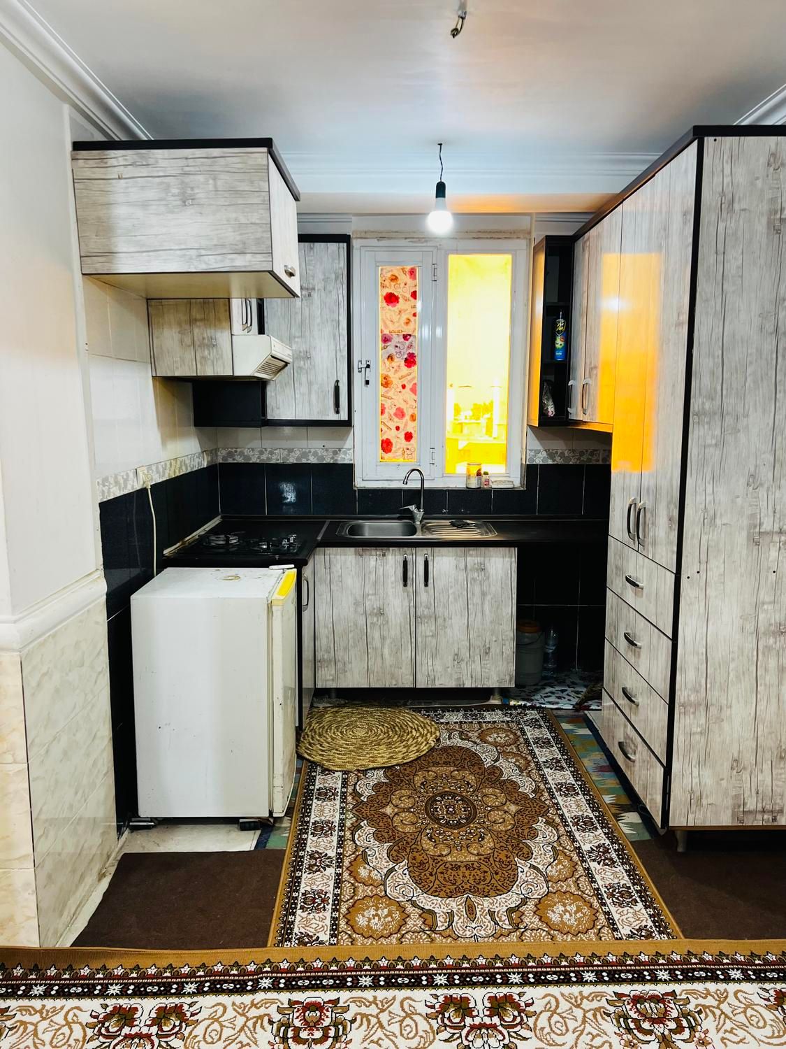 .سویت اجاره ای ترتمیز مبله امن بلوار امام حسین.|اجارهٔ کوتاهمدت آپارتمان و سوئیت|بندرعباس, |دیوار