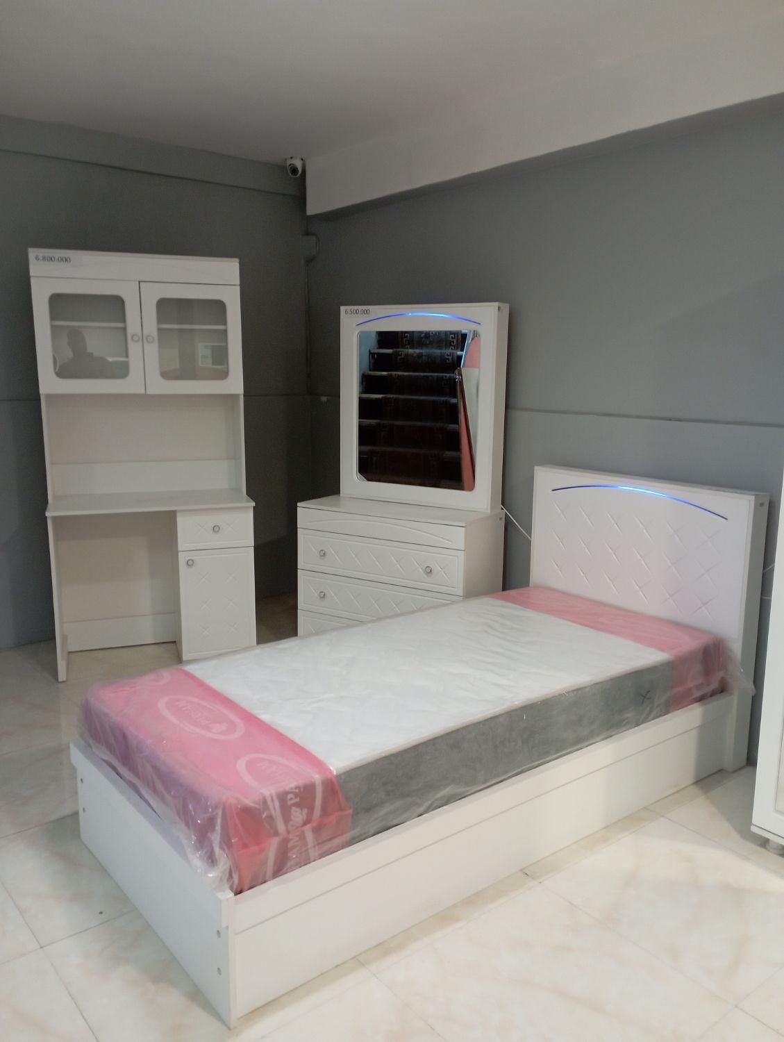 تخت خواب سرویس نوجوان آلیا|تخت و سرویس خواب|مشهد, آزادشهر|دیوار