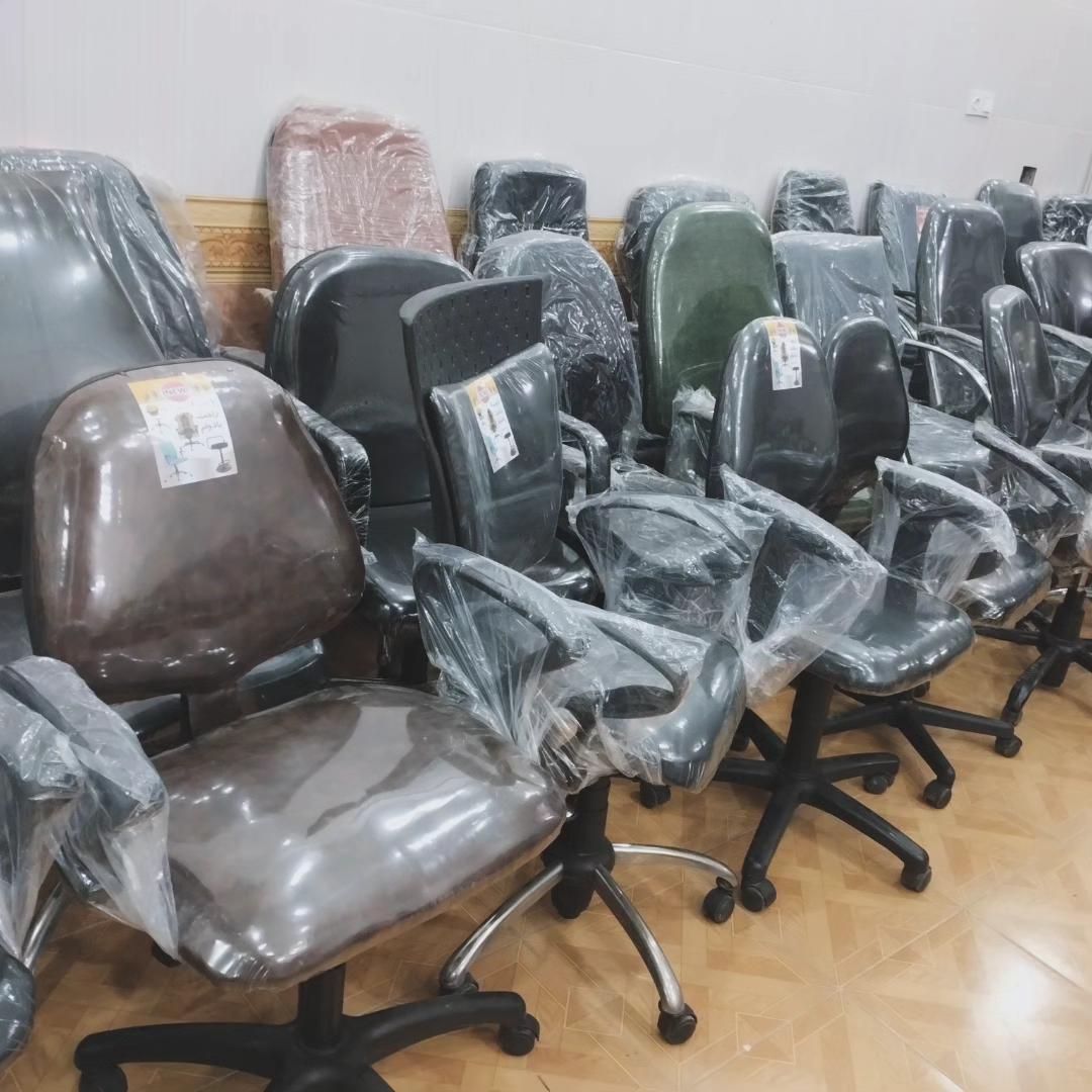 فروش صندلی های نو و استوک در حد نو|صندلی و نیمکت|تربت‌حیدریه, باغ سلطانی|دیوار