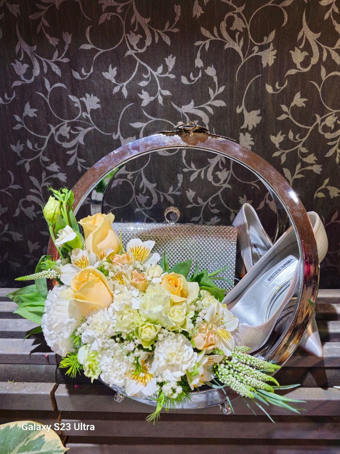 نیرو همکار و فروشنده خانم|استخدام بازاریابی و فروش|کرمان, |دیوار