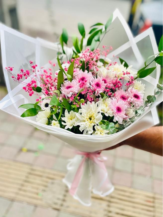 دسته گل مجلسی|گل و گیاه طبیعی|رشت, جانبازان|دیوار