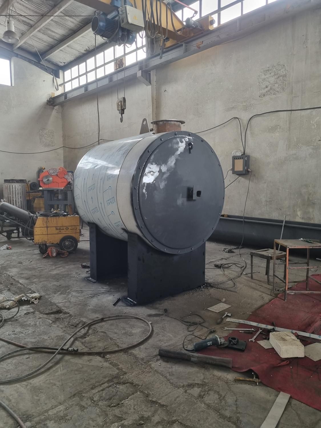 دیگ بخار ١ تن و ٥٠٠ کیلو روغن داغ استاندارد آماده|ماشینآلات صنعتی|تهران, دردشت|دیوار