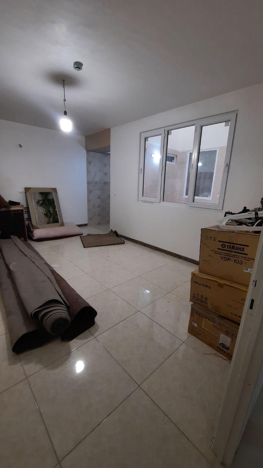 آپارتمان ۲۲۷ متر کلید نخورده طالقانی|فروش آپارتمان|همدان, |دیوار