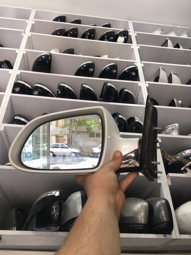 آیینه بغل کرتا سانتافه گرنجور توسان النترا اپتیما|قطعات یدکی و لوازم جانبی|تهران, نیاوران|دیوار
