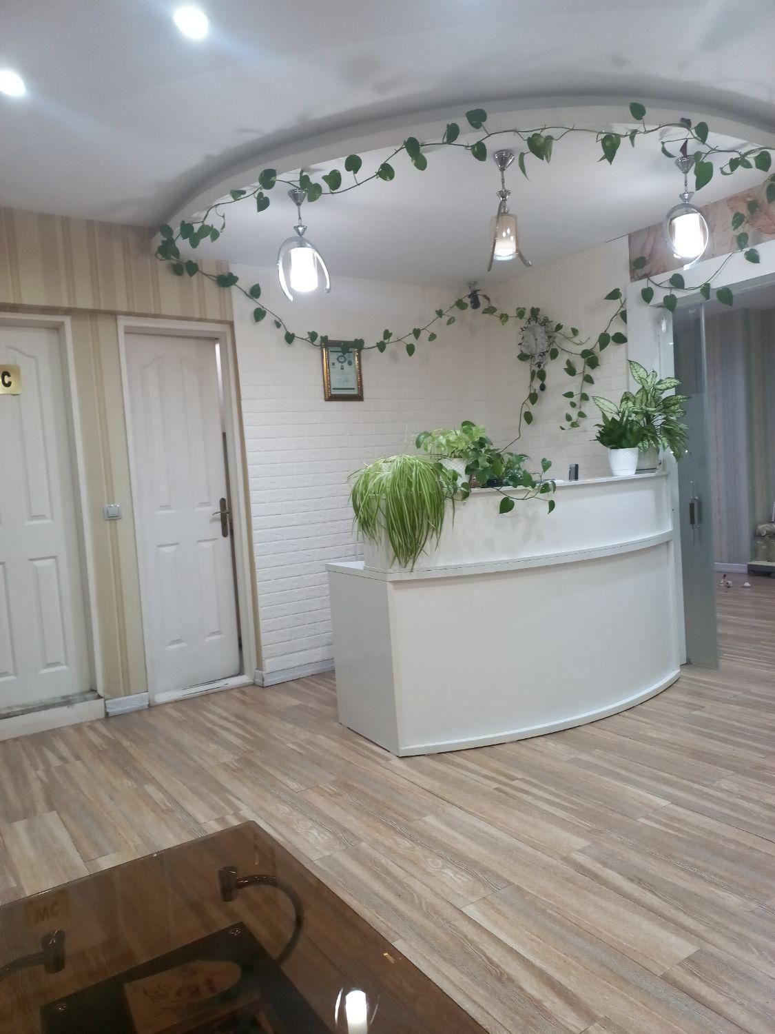 واحد / تجاری / ۶۵متری /  گاز|اجارهٔ دفتر کار، اتاق اداری، مطب|رشت, نظری|دیوار