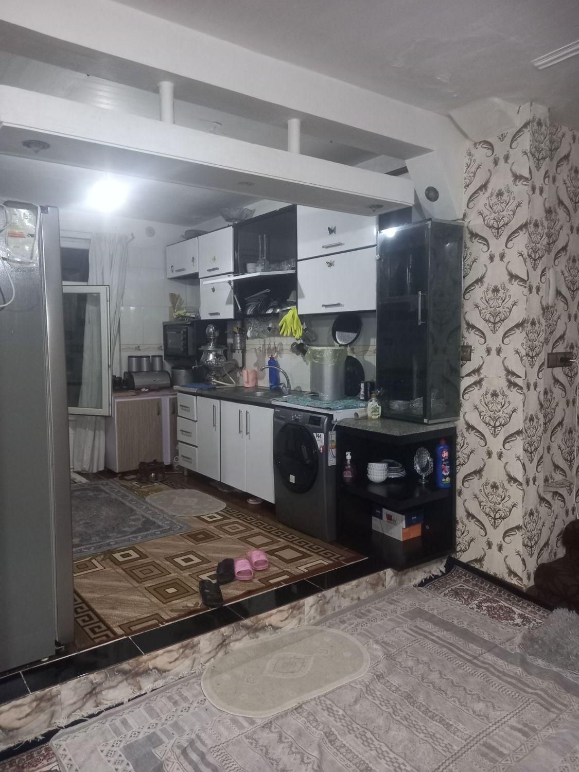 یه اپارتمان ۶۵متری در خیابان معلم نگارستان ۱۲|فروش آپارتمان|نورآباد, |دیوار