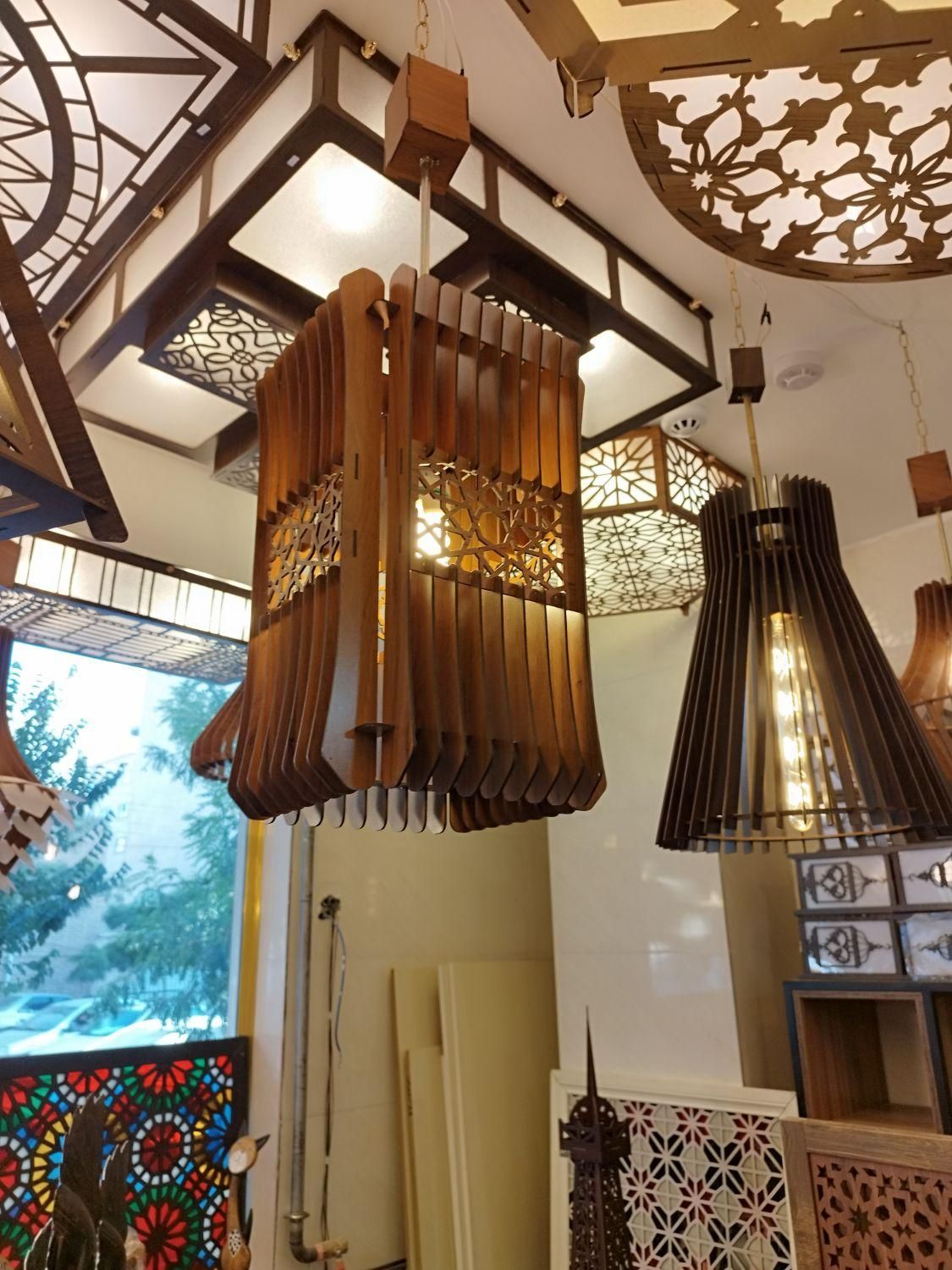 آویز تک شاخه ( لوستر چوبی ) مدل مربعی کد ۲۴|لوستر و چراغ آویز|تبریز, |دیوار