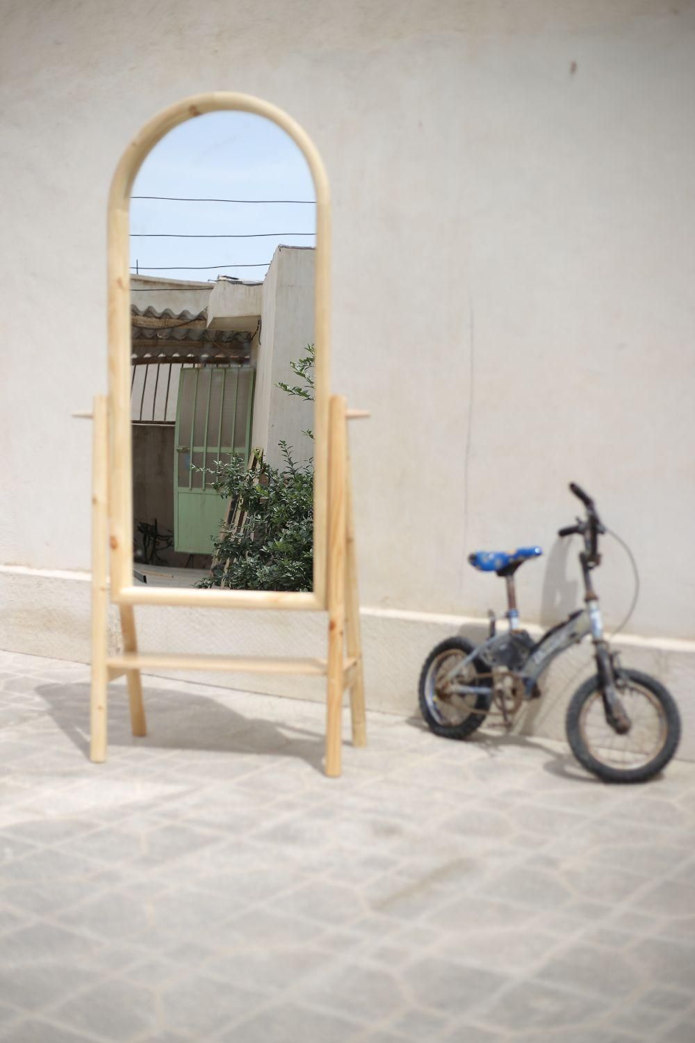 آینه قدی با استند چوبی مناسب فضای کم|آینه|بندرعباس, |دیوار