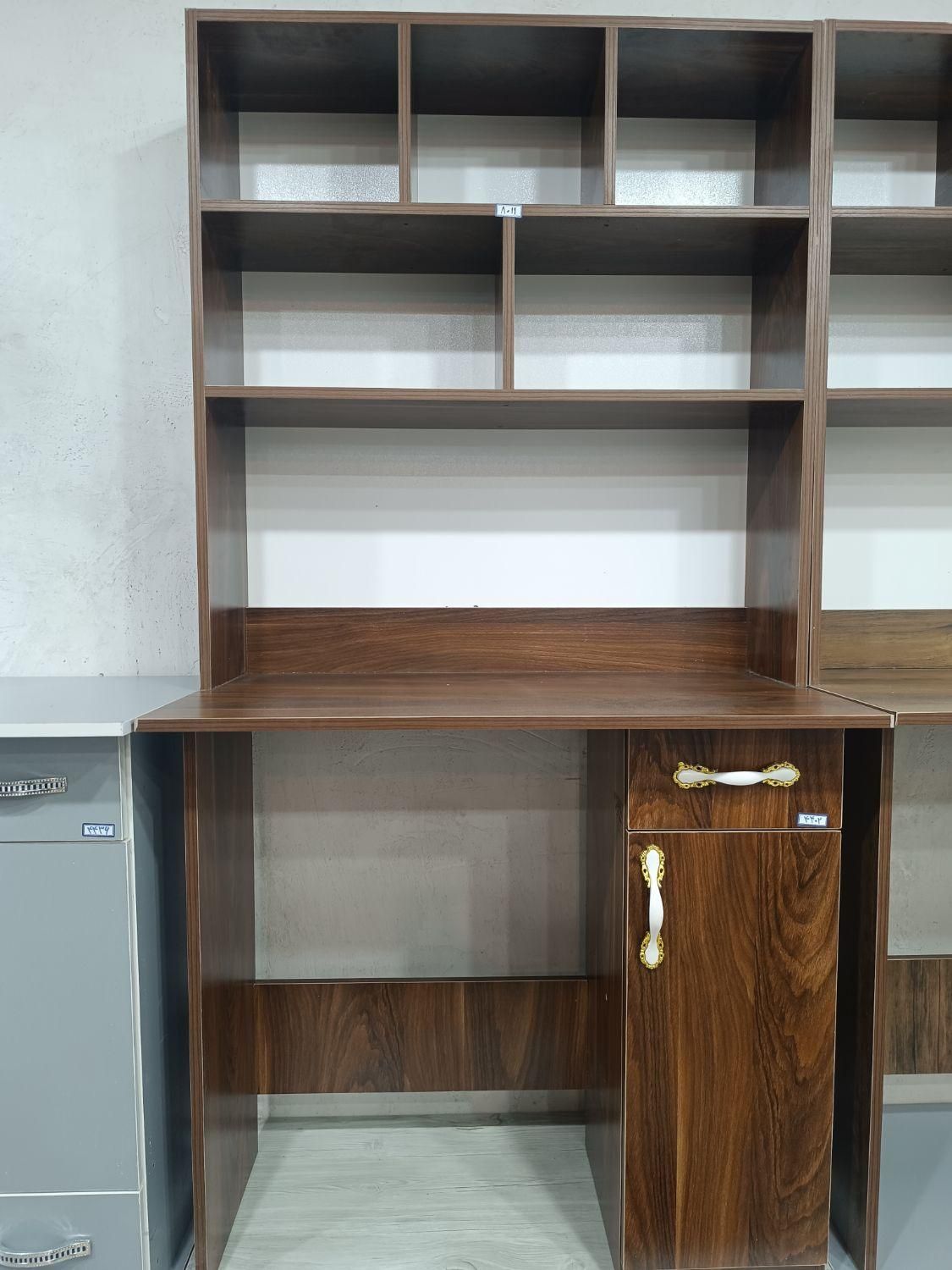 میز تحریر کتابخانه دار ساده و شیک|میز تحریر و کامپیوتر|کاشان, |دیوار