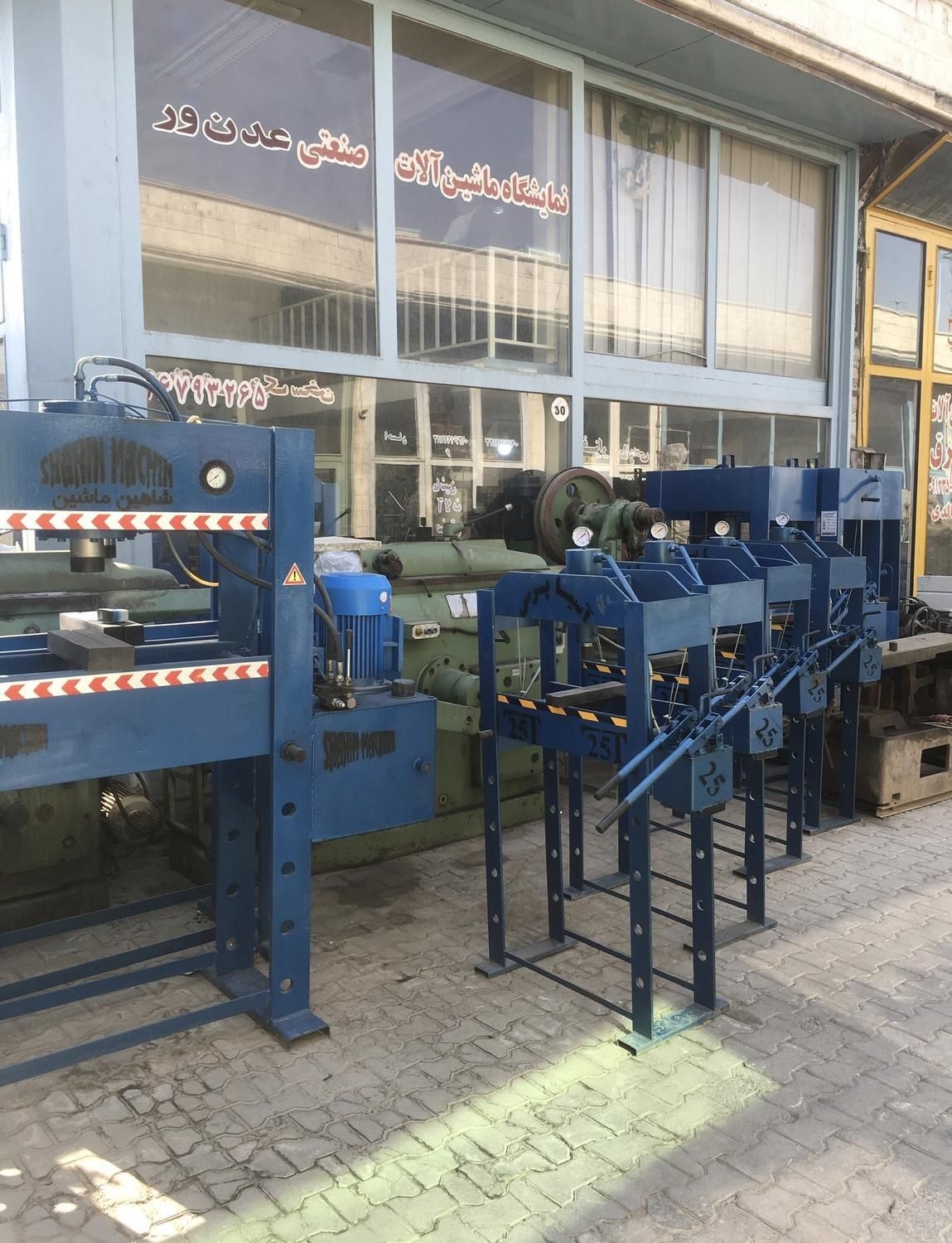 پرس هیدرولیک دستی و برقی|ماشین‌آلات صنعتی|تهران, هفده شهریور|دیوار