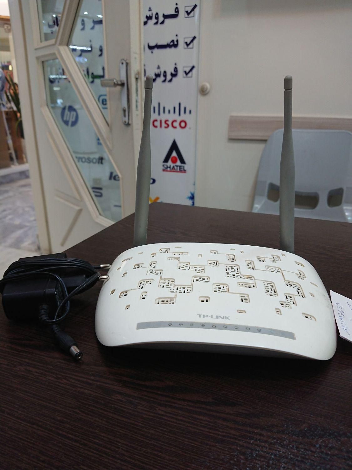 مودم کارکرده تی پی لینک اینترنت Tplink adsl 8961n|مودم و تجهیزات شبکه|اصفهان, باغ زرشک|دیوار