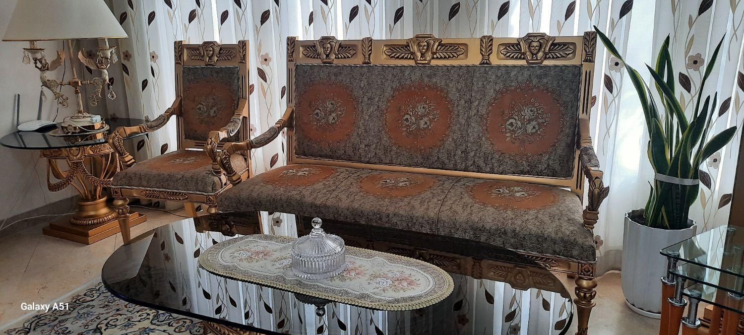 مبلمان استیل ۹ نفره ، به همراه میز نهارخوری ۸ نفره|مبلمان خانگی و میز عسلی|تهران, ایران|دیوار