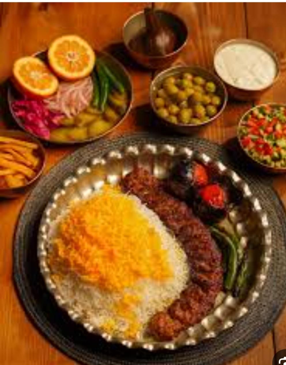 نیروی ساده خانم/تحویل غذا/شیفت صبح|استخدام خدمات فروشگاه و رستوران|اصفهان, ملک‌شهر|دیوار